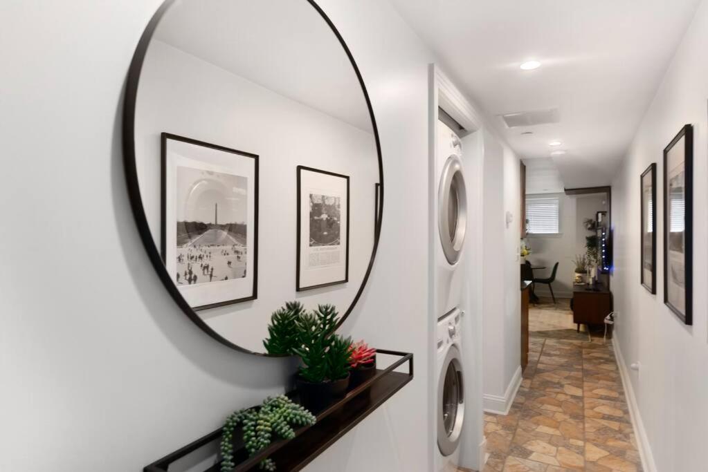 Upscale 2Br Apartment With Patio 워싱턴 외부 사진