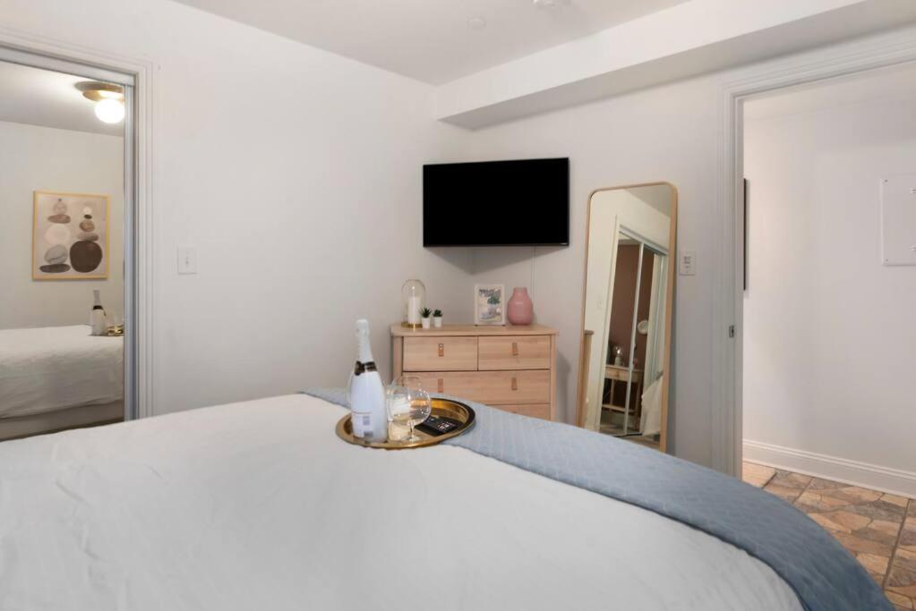 Upscale 2Br Apartment With Patio 워싱턴 외부 사진